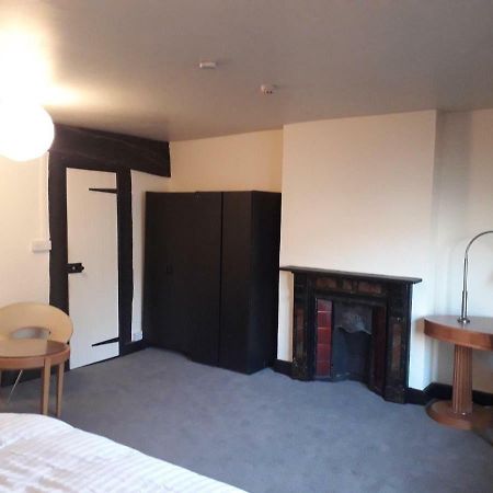 The Red Lion Apartment Newent Exterior photo